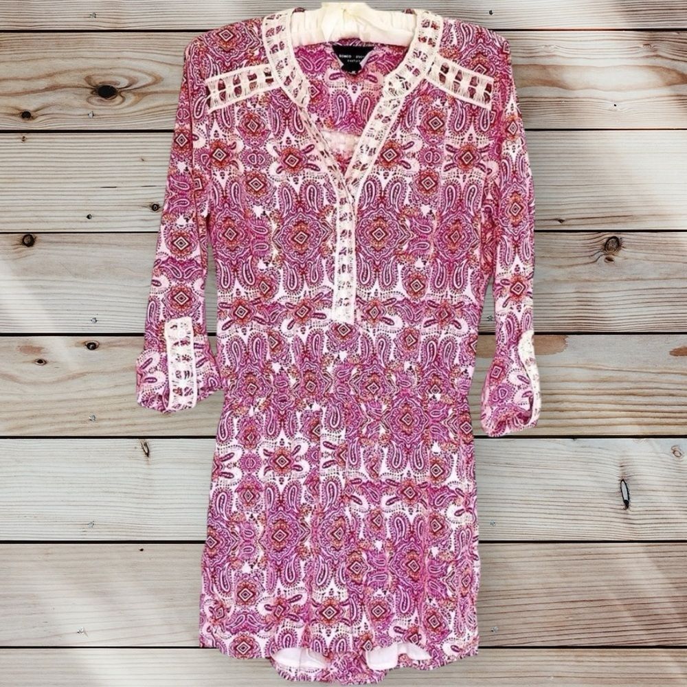 Romeo & Juliet Couture Boho Shorts Romper Medium